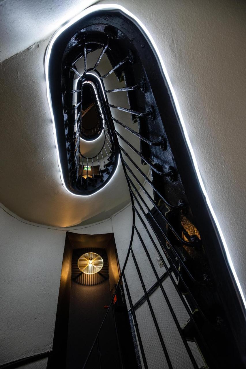 Hotel Lanjuinais Ренн Экстерьер фото